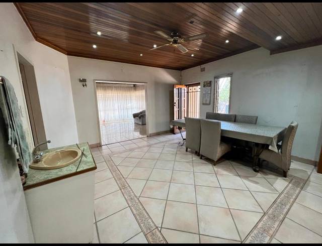 5 BEDROOM PROPERTY TO RENT IN LAUDIUM